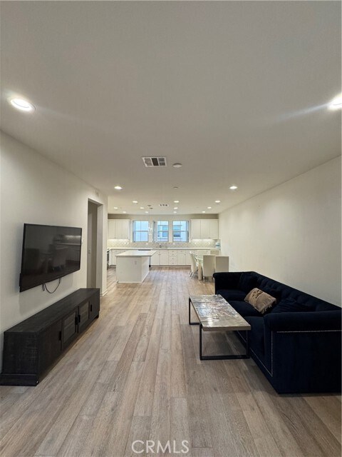 Building Photo - 20988 Cornerstone Dr