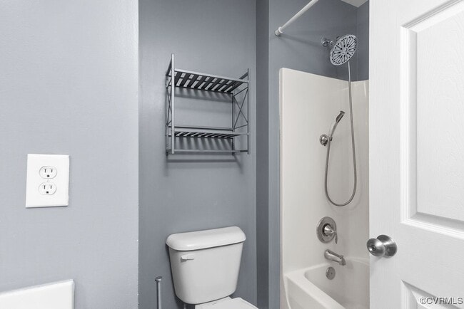Building Photo - 5514 Belle Pond Dr