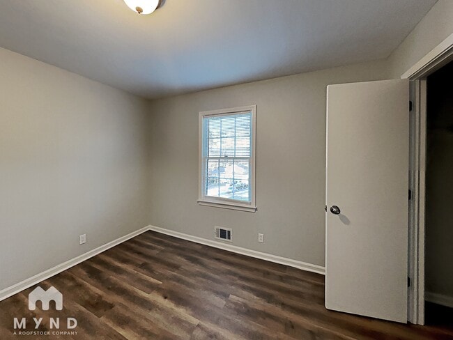 Building Photo - 1191 Timbercrest Dr