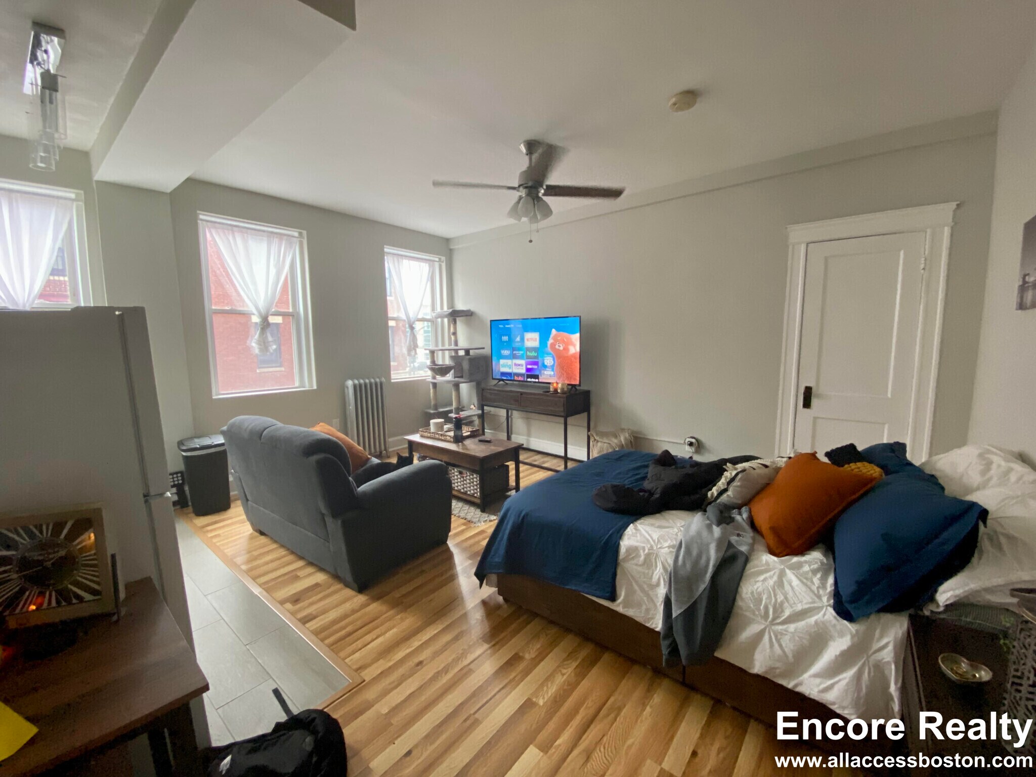 Building Photo - 1185 Commonwealth Ave