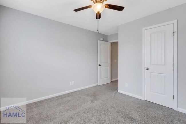 Building Photo - 12 Trask Cir