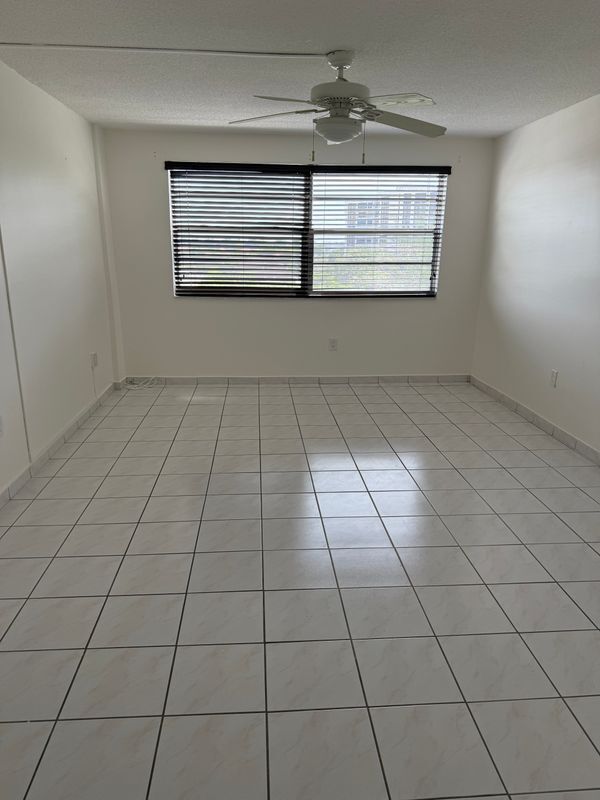 Building Photo - 14250 SW 62nd St