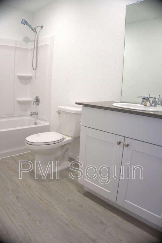 Building Photo - 809 Riviera Ct