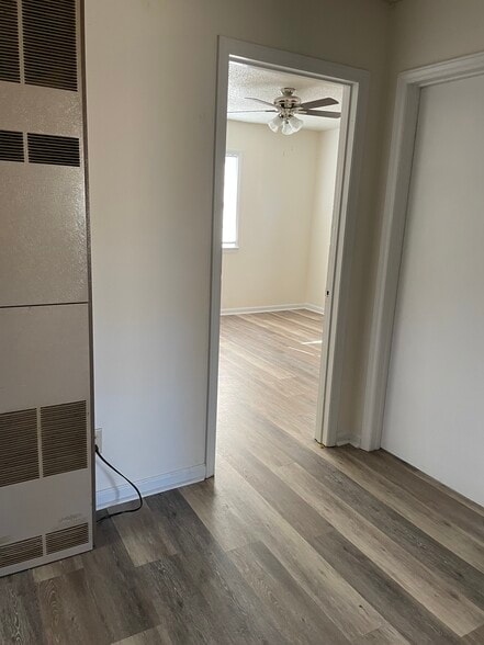 Building Photo - 5046 Crawford Rd