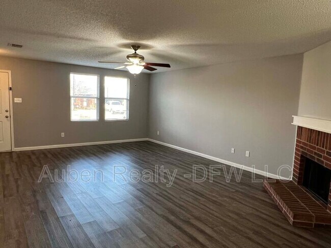 Building Photo - 3849 Irish Setter Dr