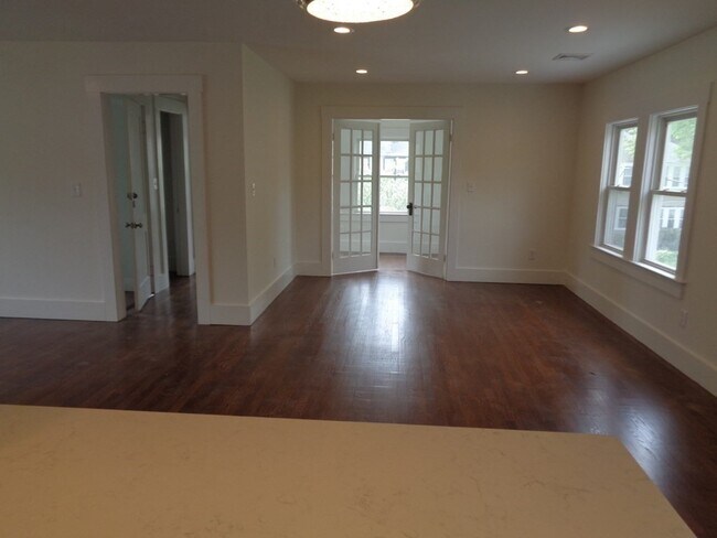 Building Photo - 39 N Gate Park