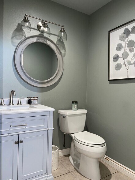 Building Photo - 19457 Surfset Dr