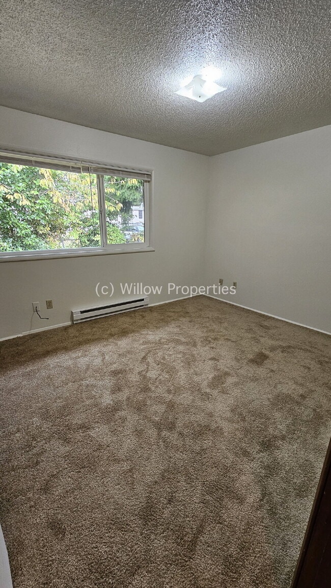 Building Photo - Cozy two bedroom duplex