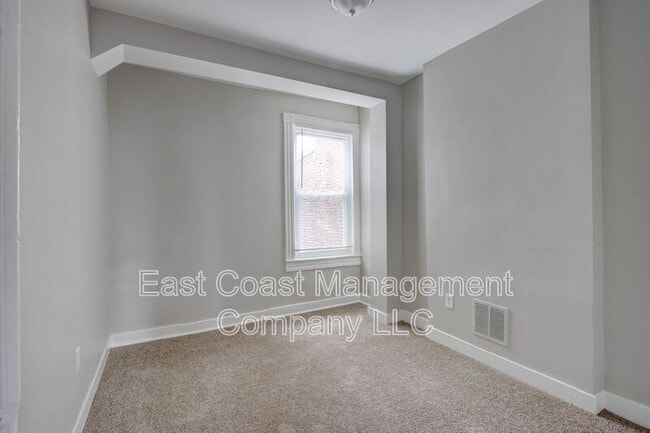 Building Photo - 237 N Luzerne Ave