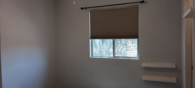 Building Photo - 3 Bed / 2 Bath with Loft and Pool