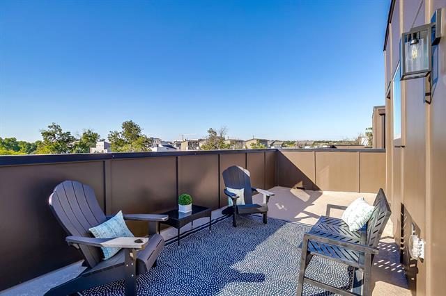 Building Photo - 2824 Weisenberger St