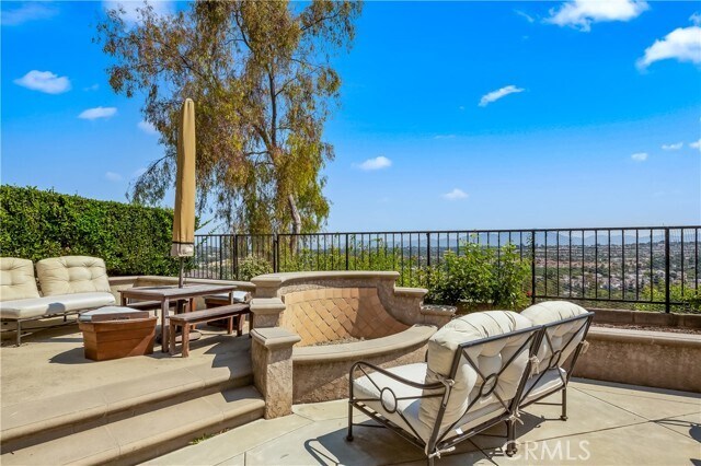 Building Photo - 28356 Chat Dr