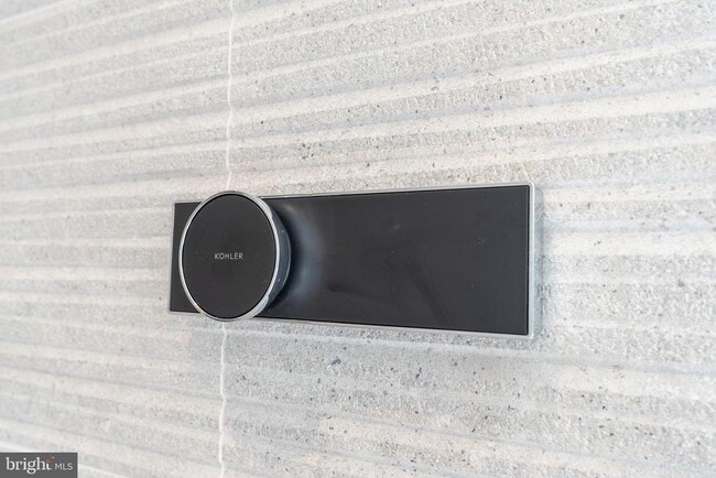 Building Photo - 1604 13th St NW