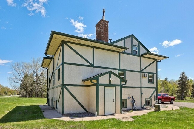 Building Photo - 17256 Kenyon St NE