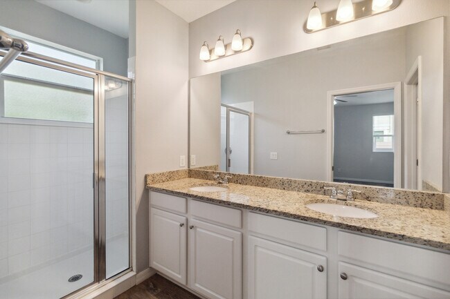 Building Photo - 618 Fortanini Cir