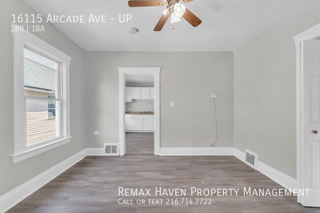Building Photo - 16115 Arcade Ave
