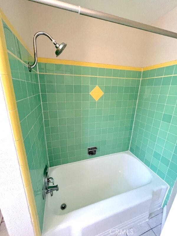 Building Photo - 250 Cliff Dr