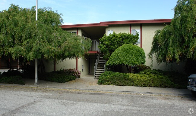 Primary Photo - 603 Woodside Way