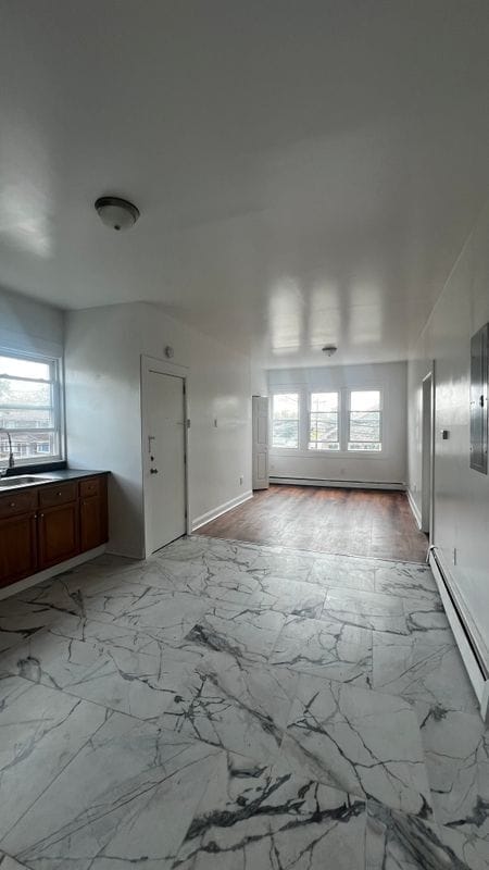 Building Photo - 1002 Chandler Ave