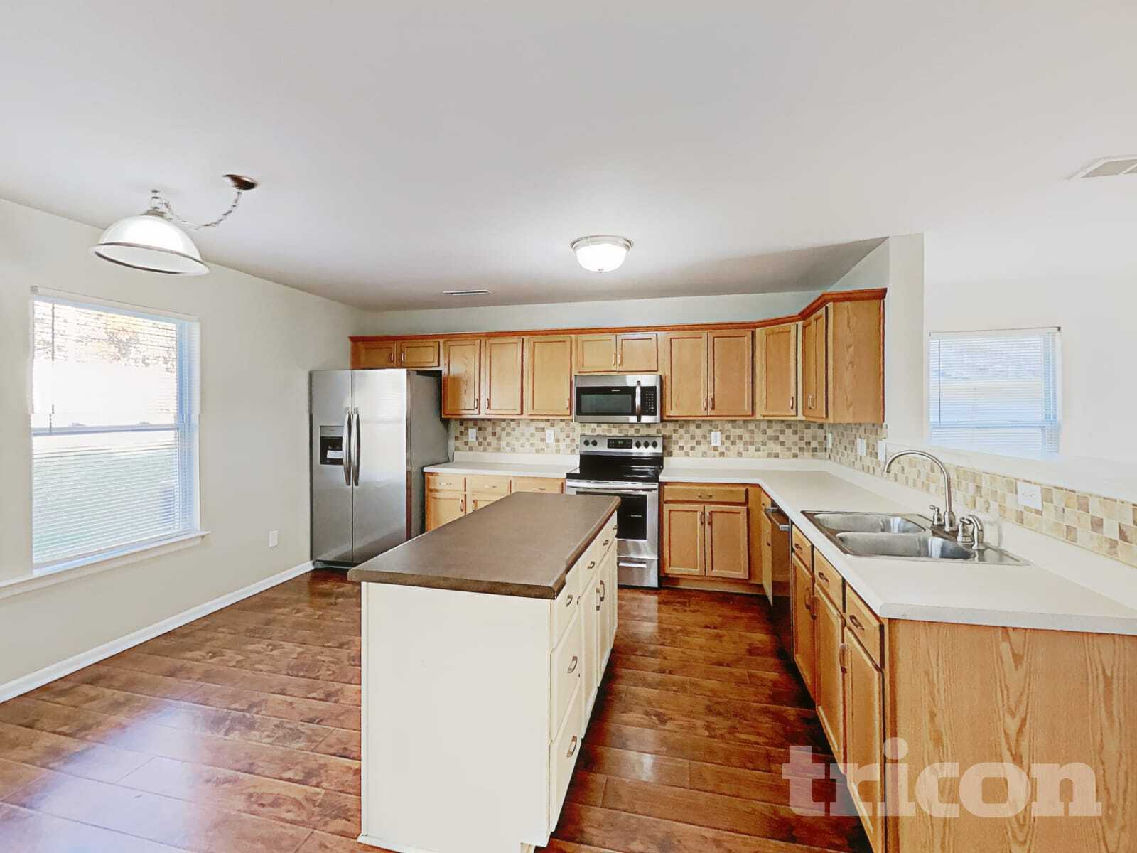 Building Photo - 501 Sawtooth Oak Drive
