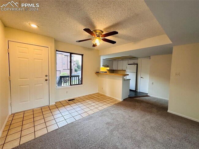 Building Photo - 3356 Capstan Way