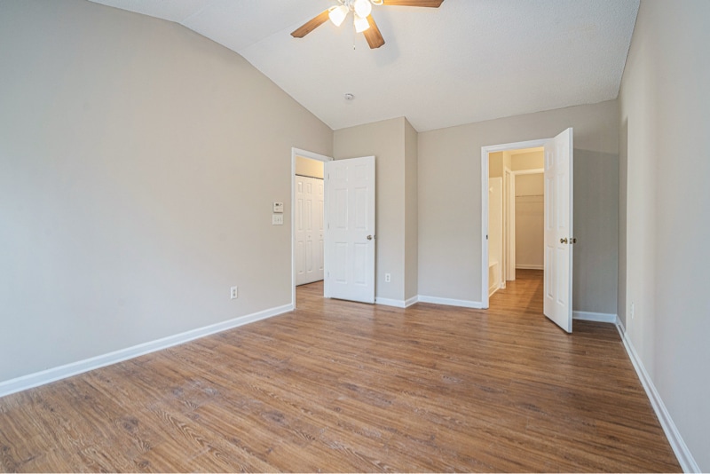 Building Photo - 2894 Regent Walk Dr