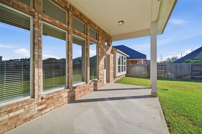 Building Photo - 14915 Violet Willow Ct