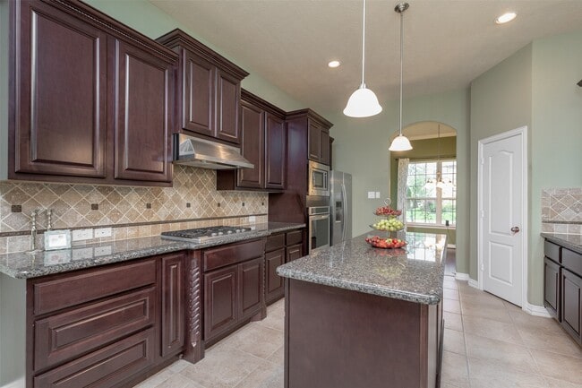 Building Photo - 25023 Florina Ranch Dr