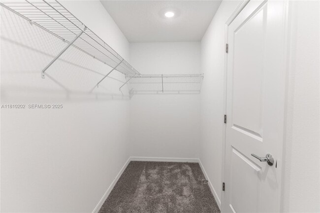 Building Photo - 934 Cattleman St