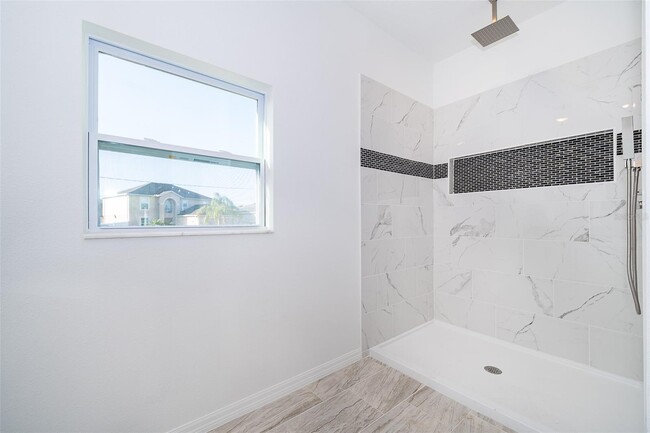 Building Photo - 507 Mallard Ct