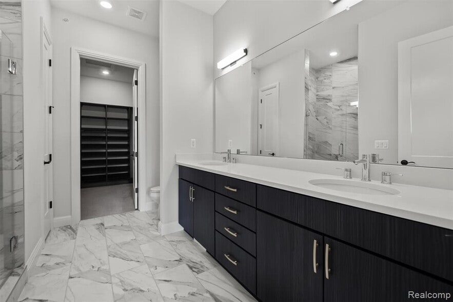 Building Photo - 7507 Gramercy Cir