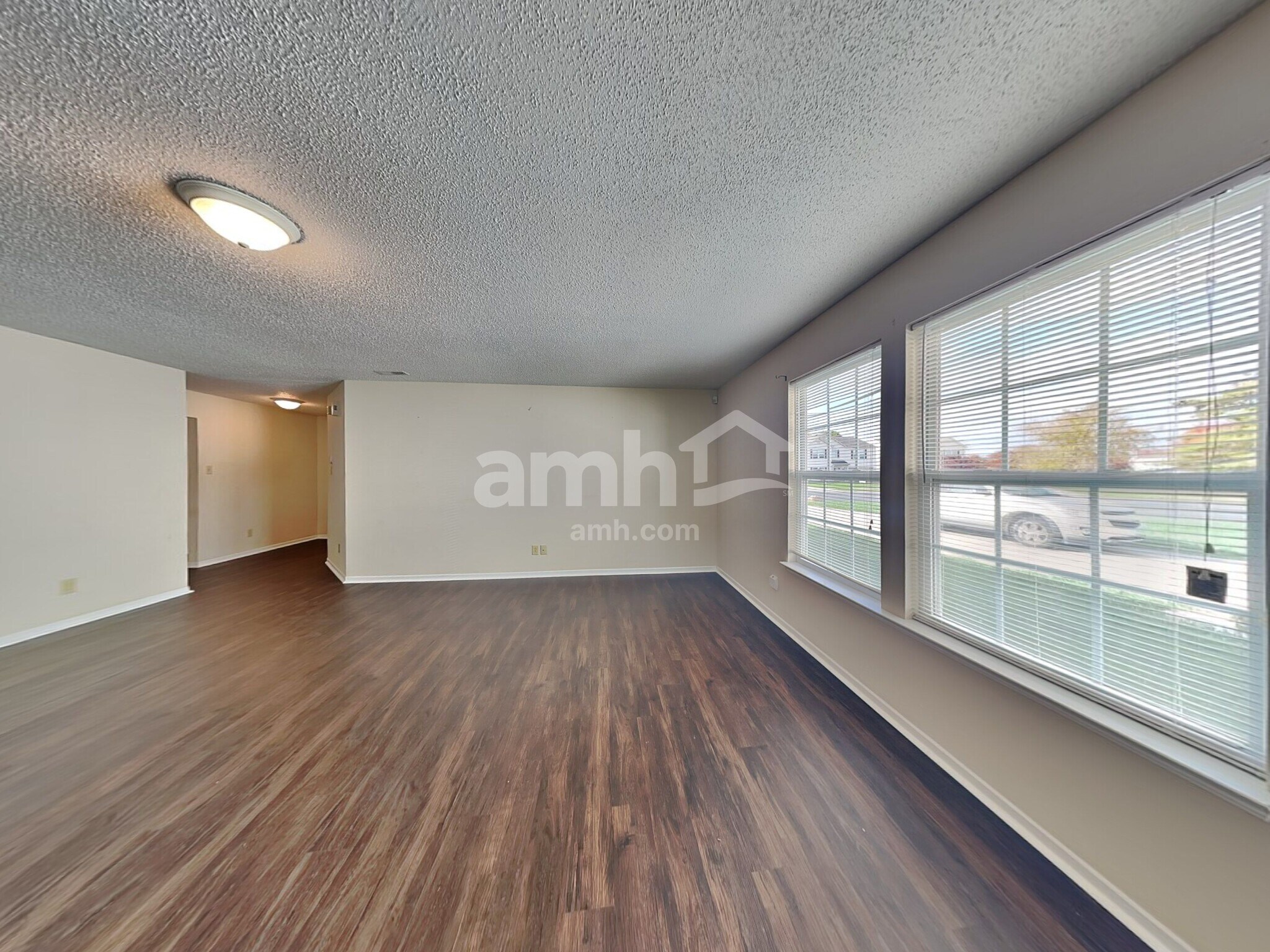 Building Photo - 6622 W Jefferson Ct