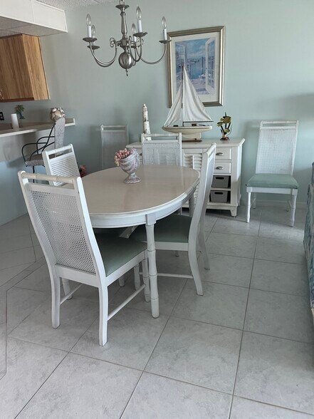 Building Photo - 30 Inlet Harbor Rd