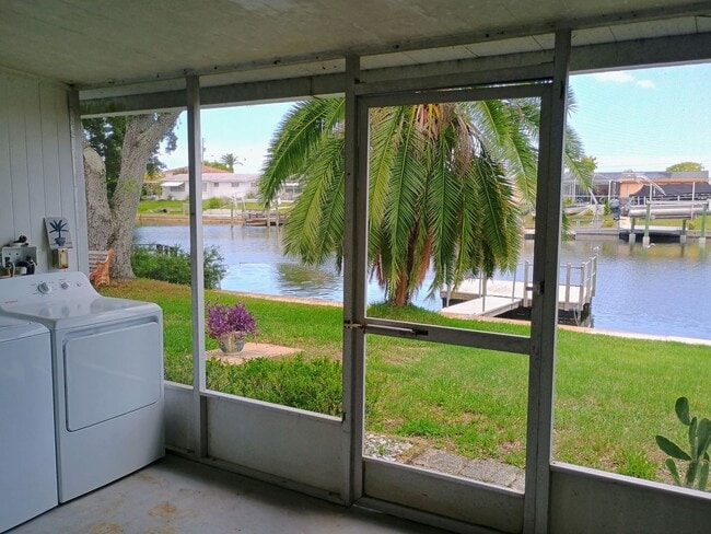 Building Photo - Waterfront Property on CANAL !!!       ***...