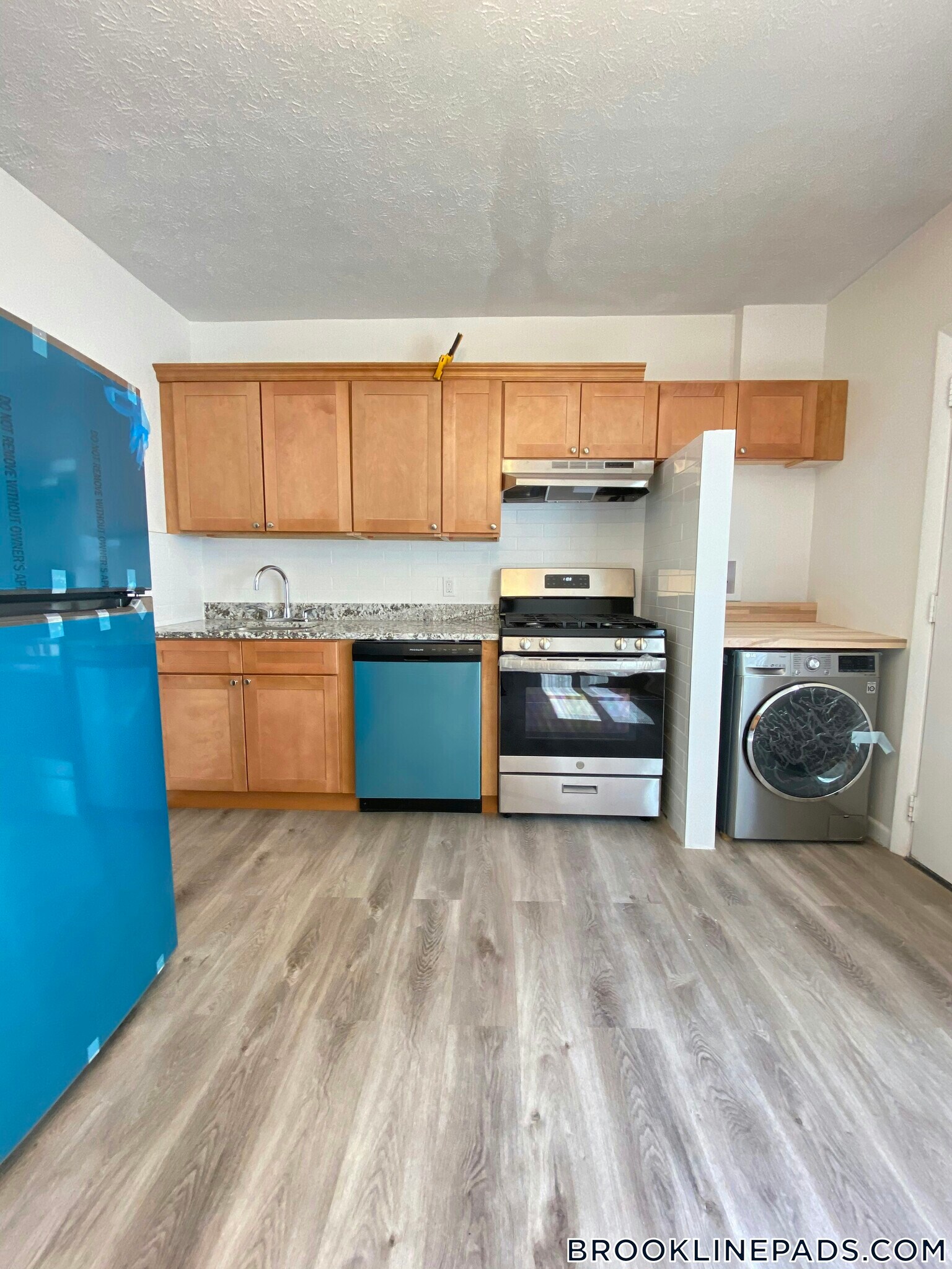 Building Photo - 258 Cypress St