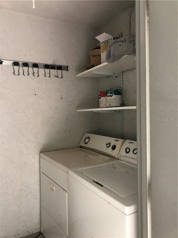 Building Photo - 803 Pine Ridge Rd