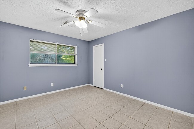 Building Photo - 12315 Chessington Dr