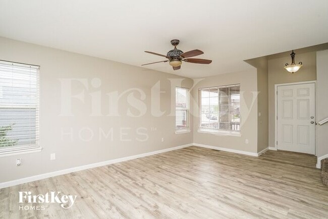 Building Photo - 5367 Ferrari Dr