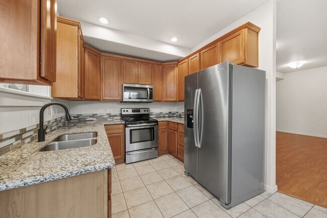 Building Photo - 1512 SE 117th Ave