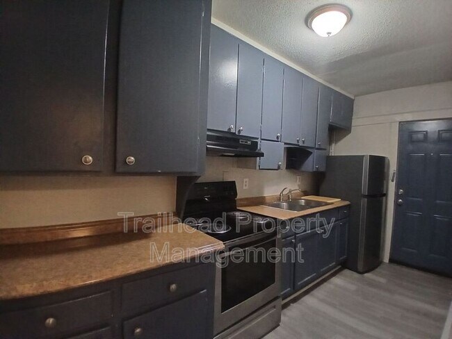 Building Photo - 104 N Indiana Ave