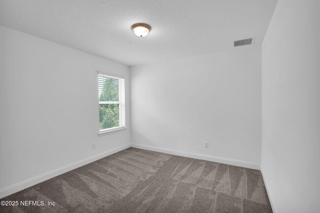 Building Photo - 299 Blue Hampton Dr