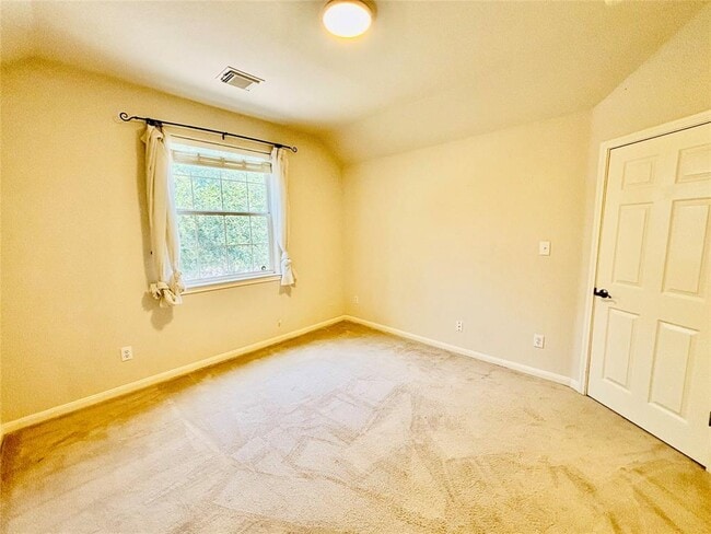 Building Photo - 4430 Pasada Ln