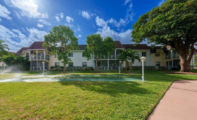 Building Photo - 708 SE 2nd Ave