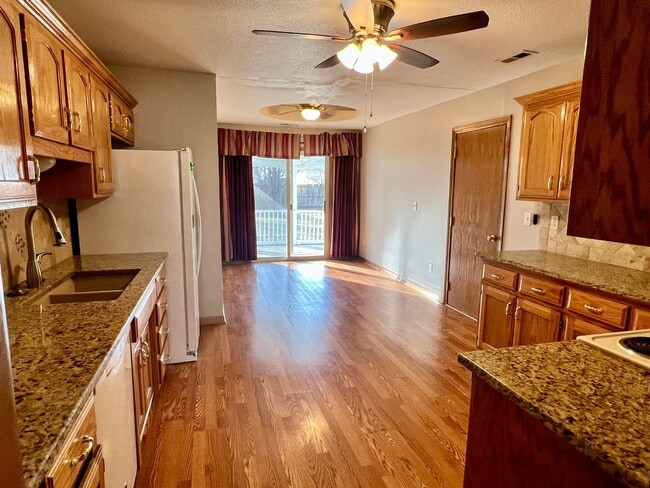Building Photo - Cozy 3 Bedroom Ranch Home in Greenwood