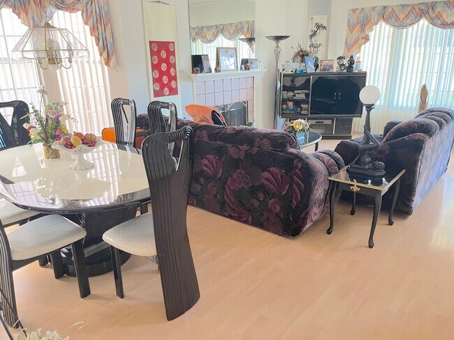 Building Photo - 6193 Potrero Dr