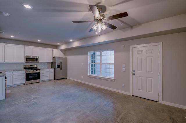 Building Photo - 2290 W Tarleton St
