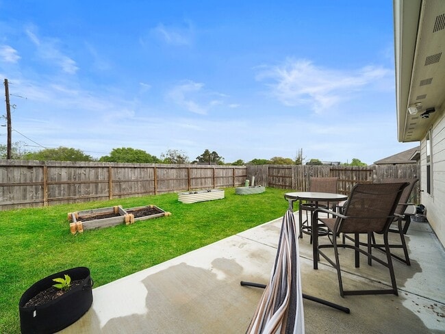 Building Photo - 1238 Millers Pass Dr