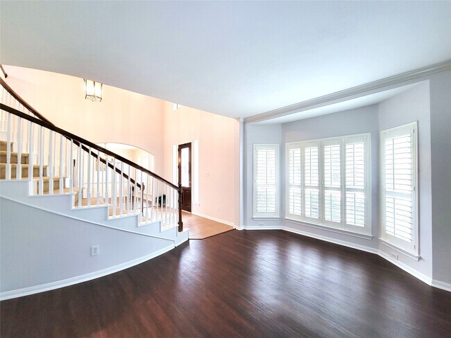 Building Photo - 17715 Laguna Trail Dr