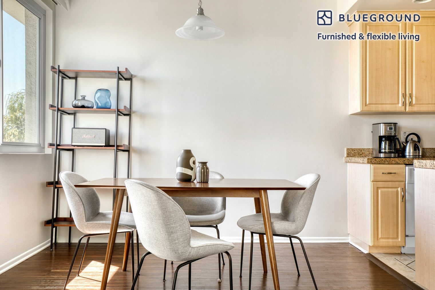 Building Photo - 467 S Arnaz Dr