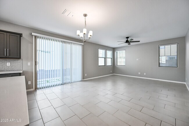 Building Photo - 3817 N 100th Dr